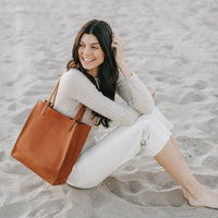 Simple Mag Tote, Camel