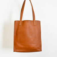 Simple Mag Tote, Camel - "Maggie"