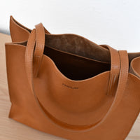Simple Mag Tote, Camel