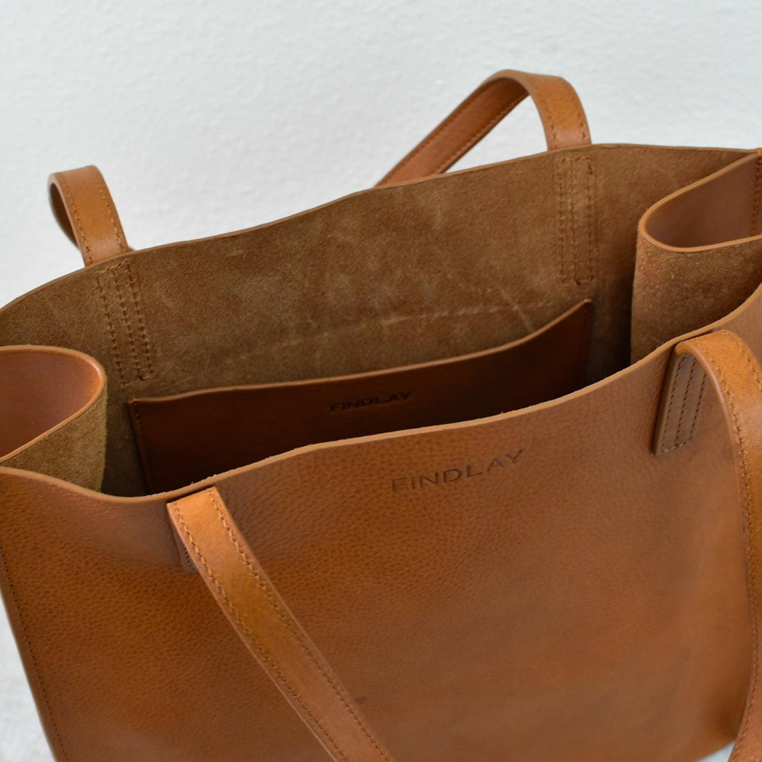 Simple Mag Tote, Camel - "Mavery"